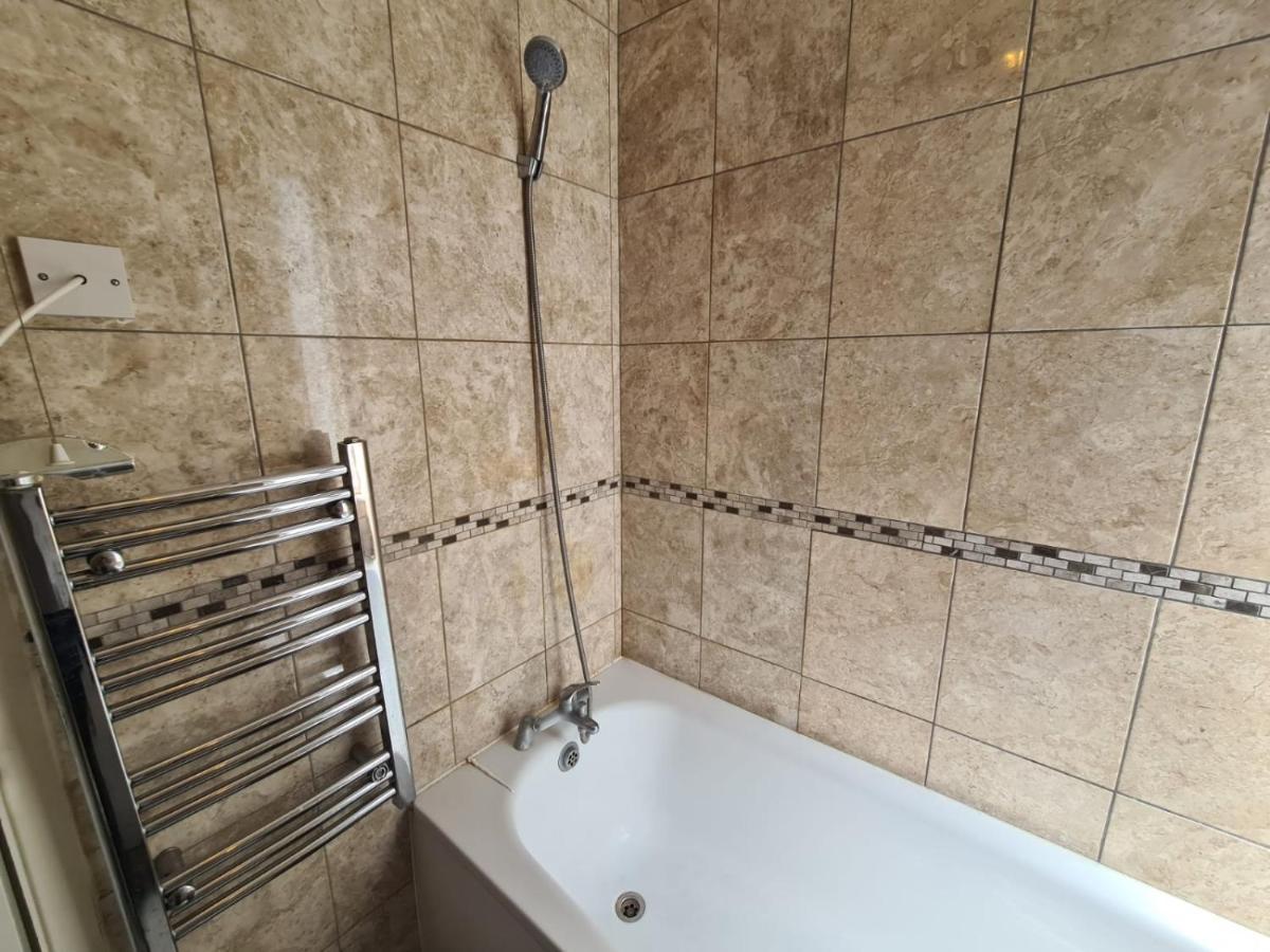 "Bright & Spacious" 3 Bedroom Flat By Kings Cross, St Pancras Station!!!!64 لندن المظهر الخارجي الصورة