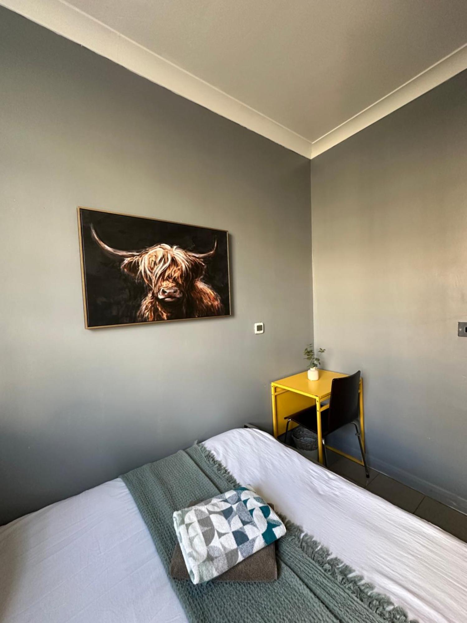 "Bright & Spacious" 3 Bedroom Flat By Kings Cross, St Pancras Station!!!!64 لندن المظهر الخارجي الصورة