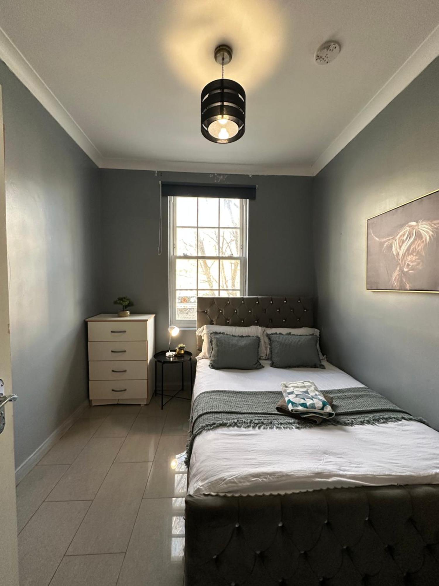 "Bright & Spacious" 3 Bedroom Flat By Kings Cross, St Pancras Station!!!!64 لندن المظهر الخارجي الصورة