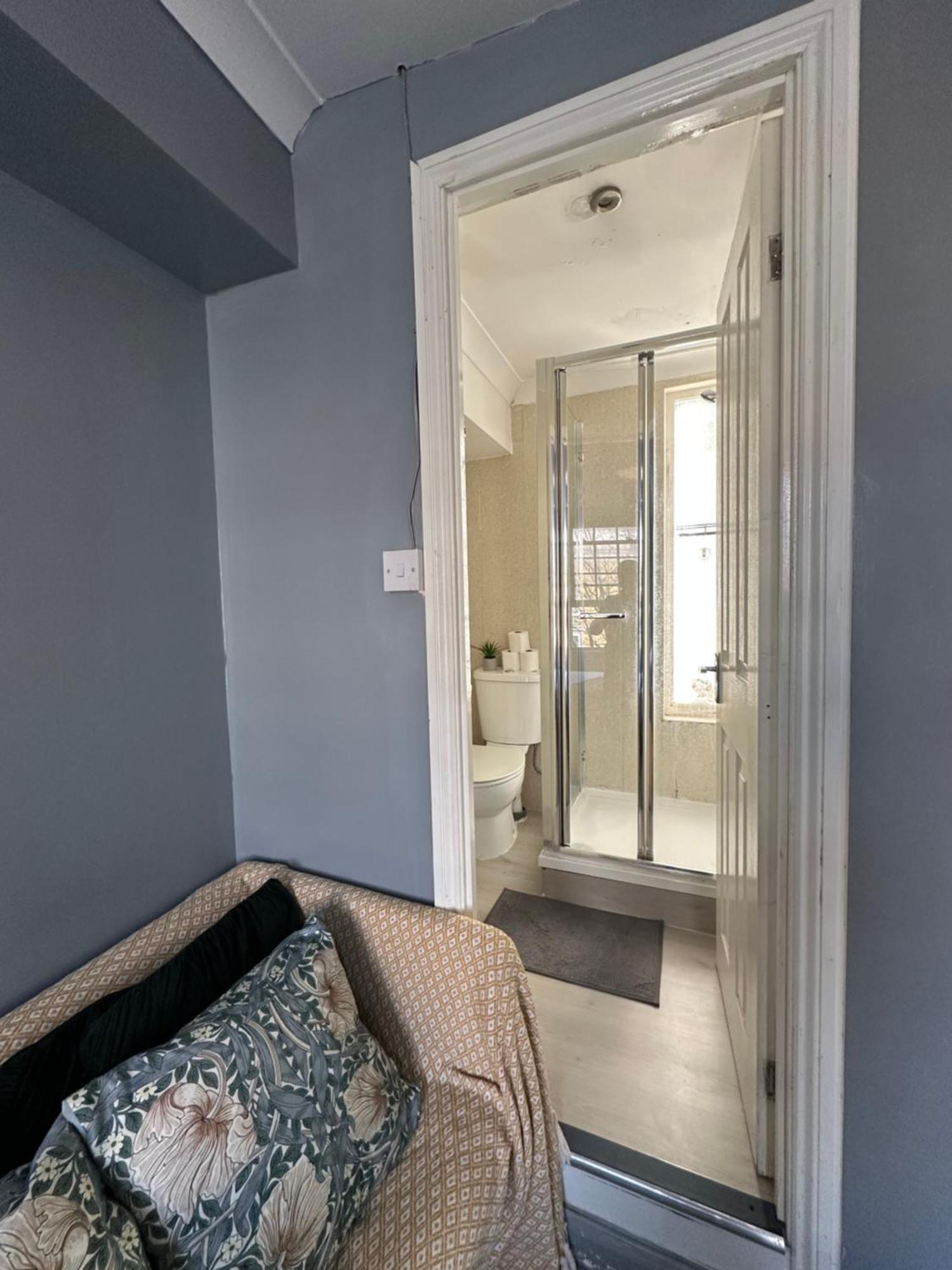 "Bright & Spacious" 3 Bedroom Flat By Kings Cross, St Pancras Station!!!!64 لندن المظهر الخارجي الصورة
