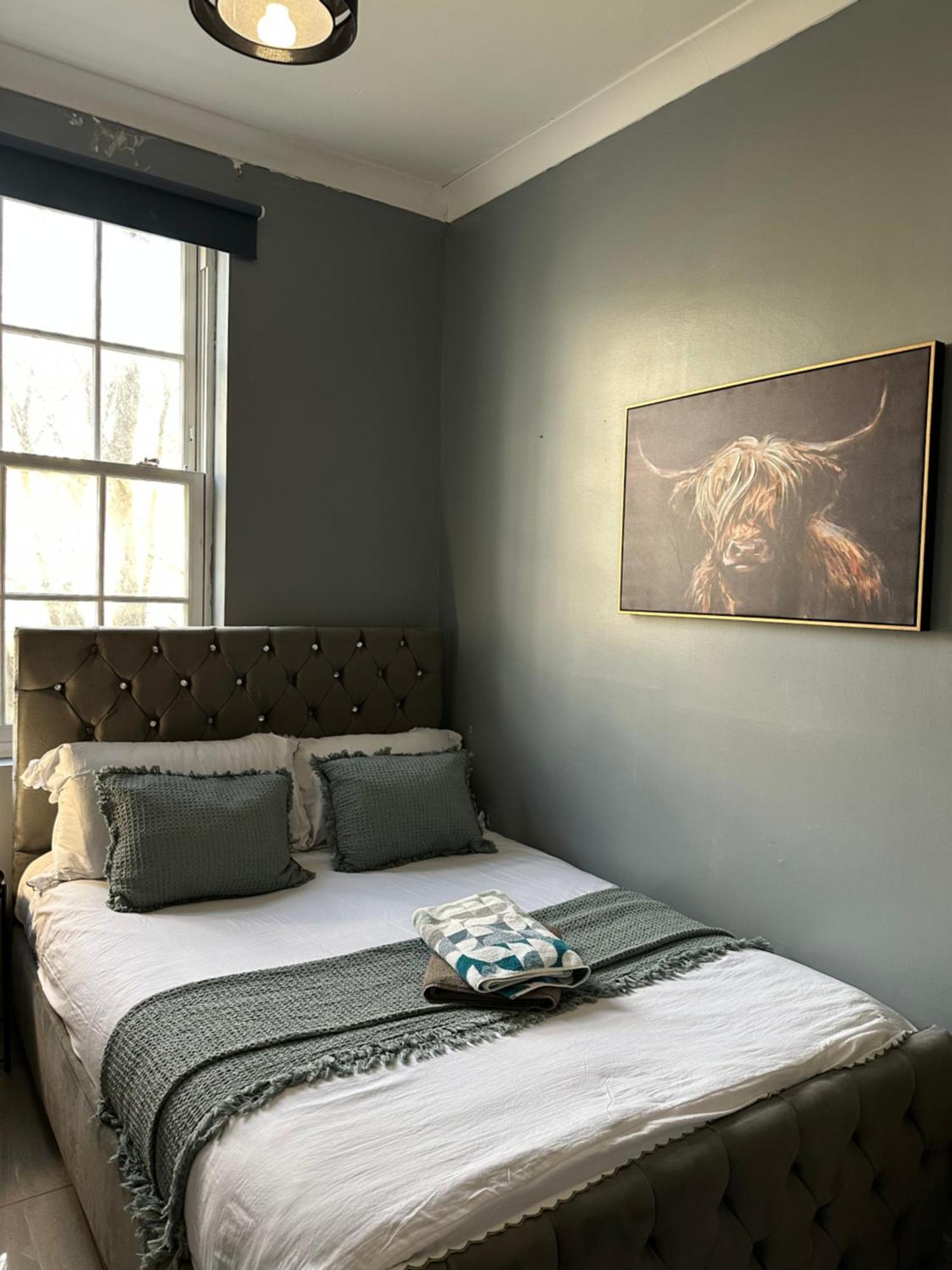 "Bright & Spacious" 3 Bedroom Flat By Kings Cross, St Pancras Station!!!!64 لندن المظهر الخارجي الصورة