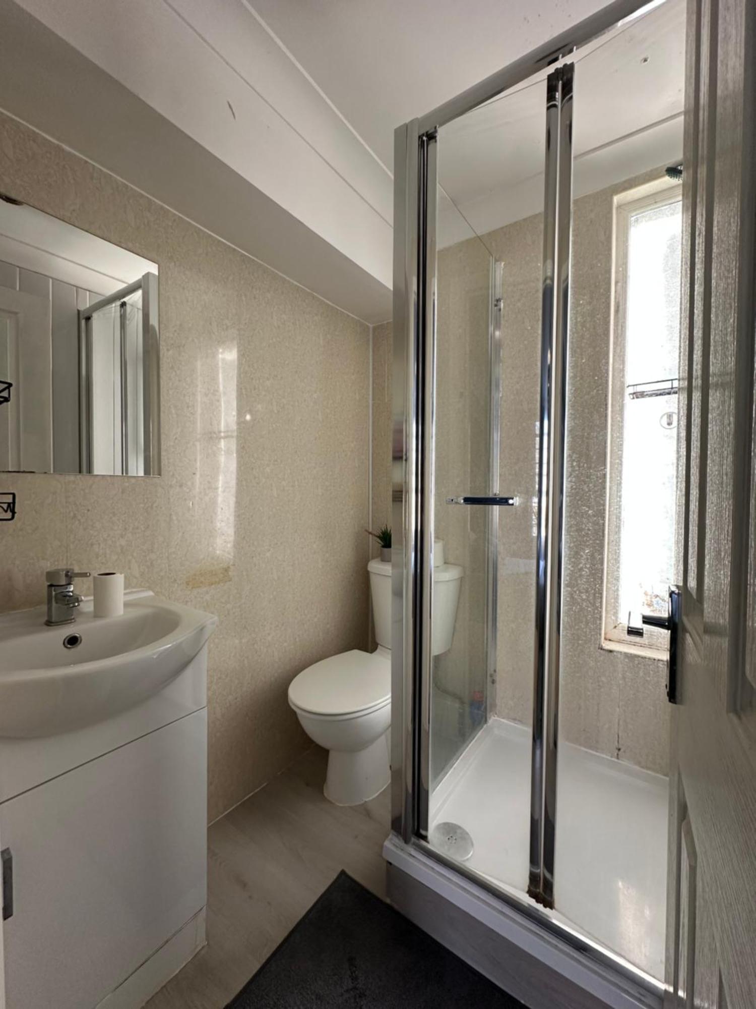 "Bright & Spacious" 3 Bedroom Flat By Kings Cross, St Pancras Station!!!!64 لندن المظهر الخارجي الصورة